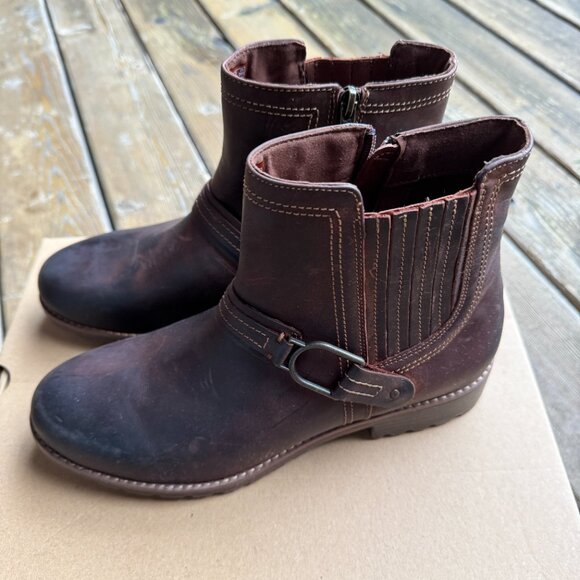 NIB Clarks Aspra Side Zip Buckle Boot in British Tan Leather - Women's 11 - Picture 5 of 14